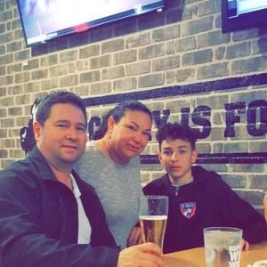 Meet your Posher, Esteban